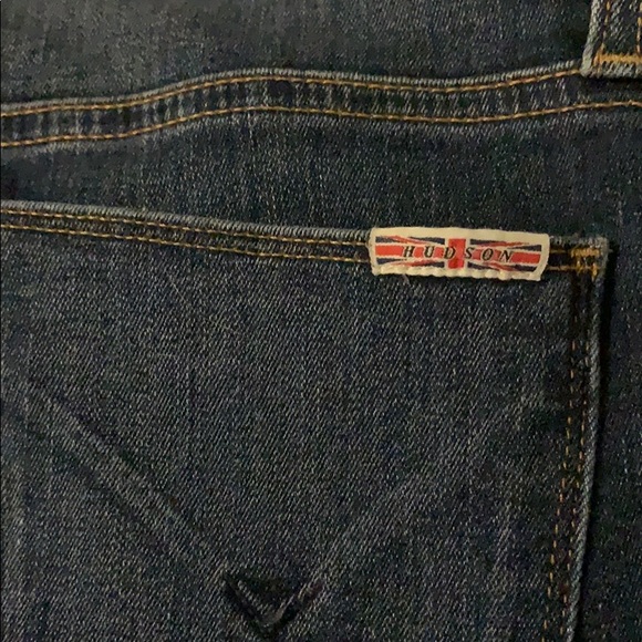 Like new Hudson skinny jeans with fringe hem, 25 - Picture 6 of 7